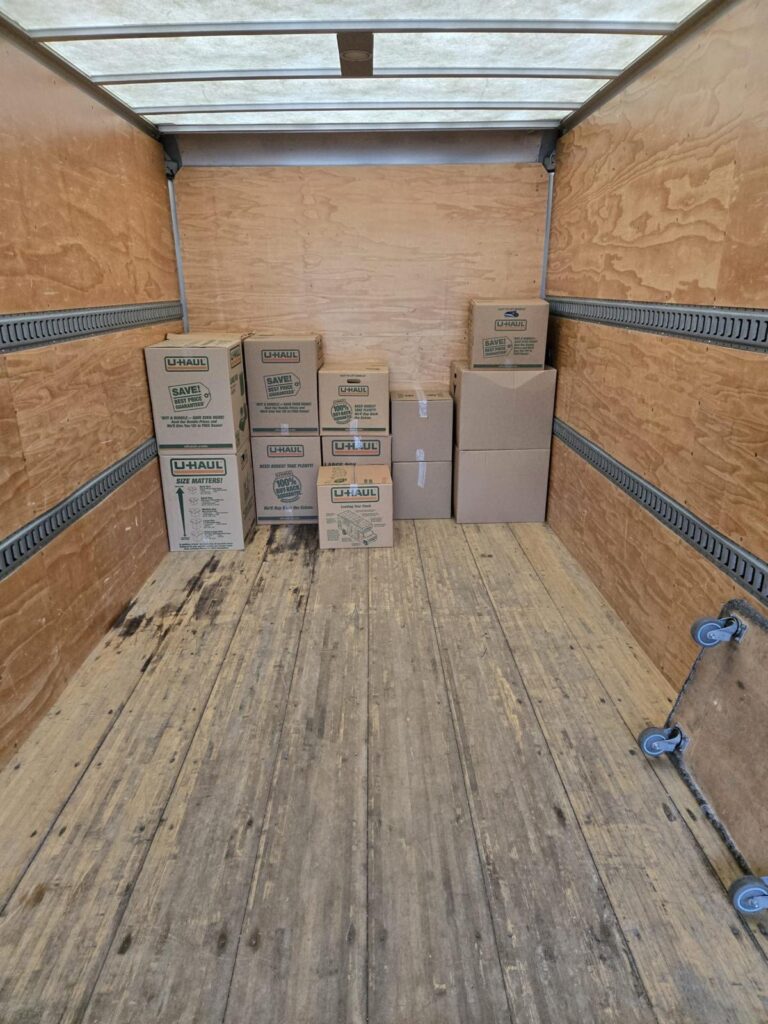 how much does it cost for a moving company.